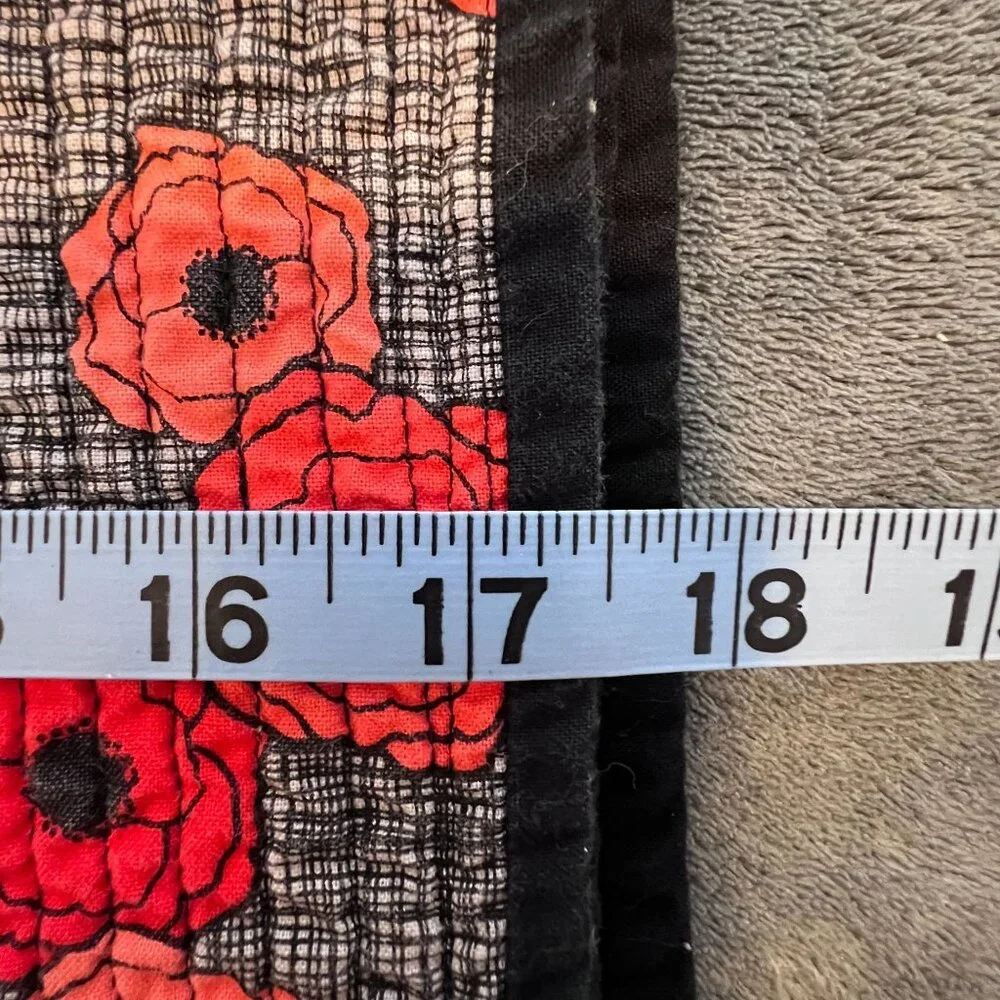 Set Of 4 Handmade Quilted‎ Placemats With Red & Orange Poppies Floral Design
